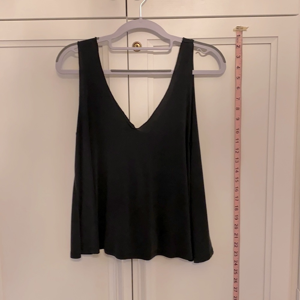 Abound black tank size S